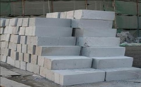 加氣塊設(shè)備廠(chǎng)家實(shí)現(xiàn)了超越性的突破